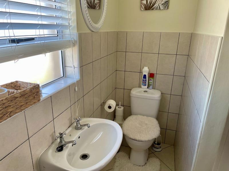 To Let 3 Bedroom Property for Rent in Costa Da Gama Western Cape